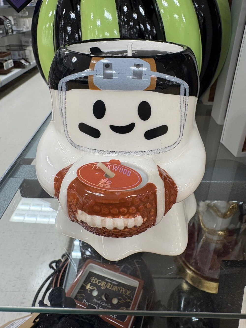 VIRAL HALLOWEEN TREND Gift Shop Madison House Ghost Football Player Candle